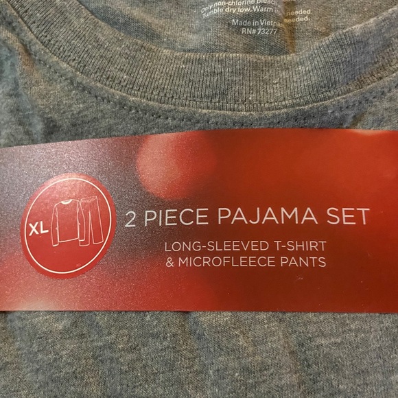 NWT Men’s PJ Two Piece Set - Picture 2 of 5